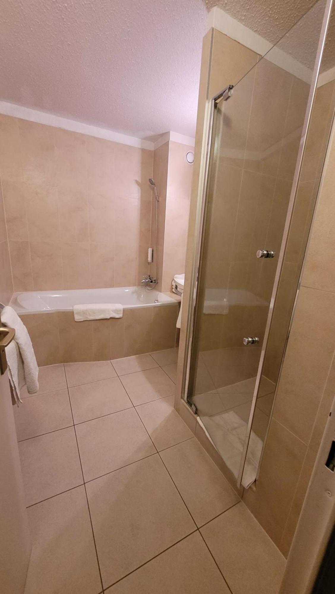 Enzo Hotels Diane - Logis Amnéville المظهر الخارجي الصورة